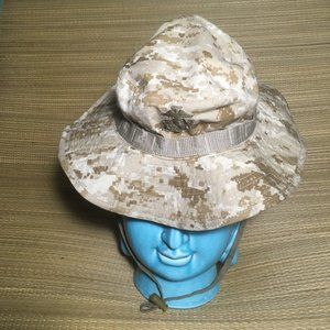 NWOT Marines MARPAT Digital Desert Camo Boonie Hat